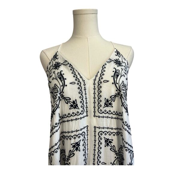 NWT Madewell Embroidered V-Neck Midi Dress Size Medium Bandana White Black Lace - Picture 2 of 8